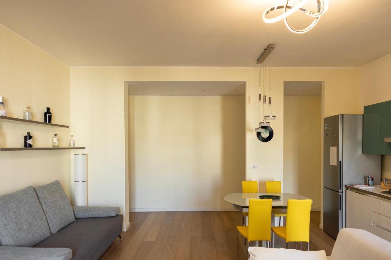 Appartamento Bilocale Moderno Ed Esclusivo Milano Esterno foto