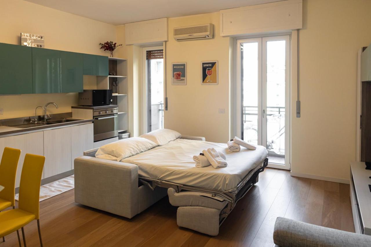 Appartamento Bilocale Moderno Ed Esclusivo Milano Esterno foto