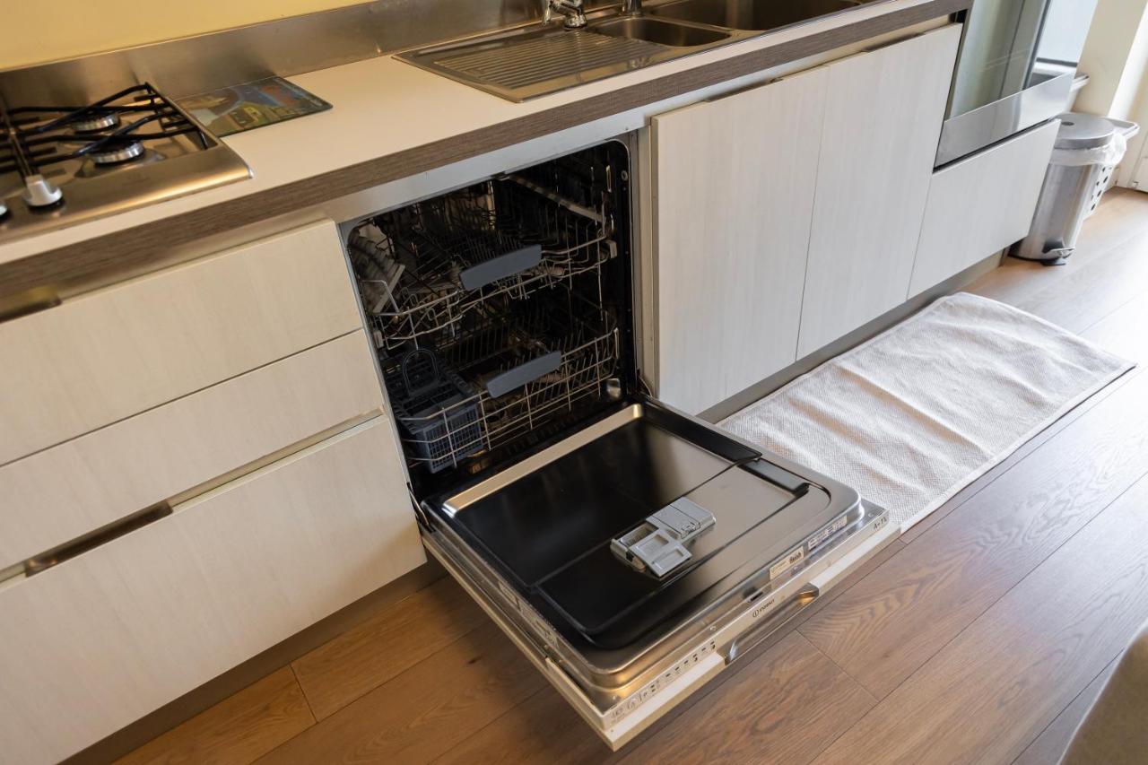 Appartamento Bilocale Moderno Ed Esclusivo Milano Esterno foto
